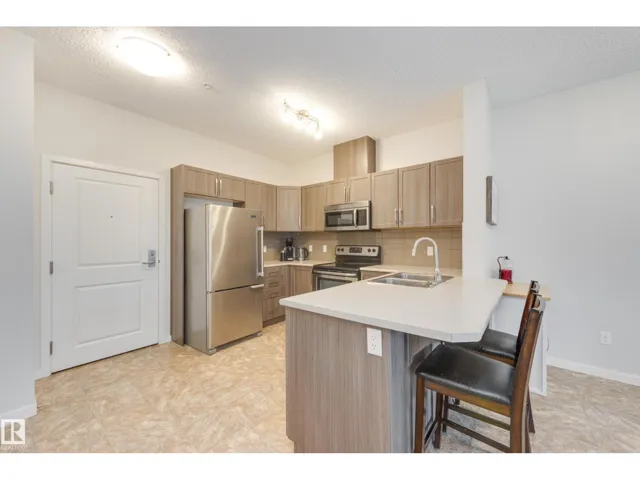 #120 1820 RUTHERFORD RD SW, Edmonton, Alberta T6W2K6