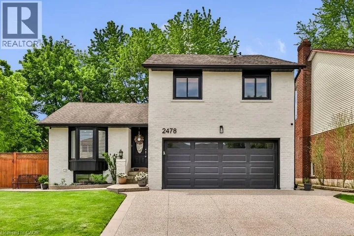2478 CAVENDISH Drive, Burlington, Ontario L7P3T9