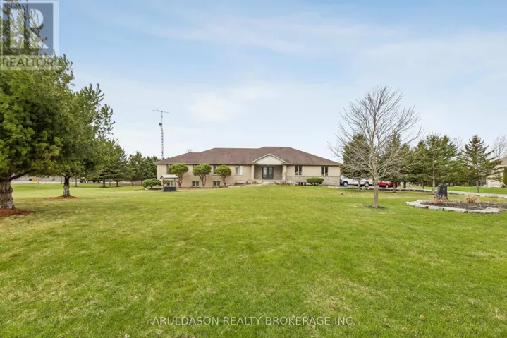 99 BRANT SCHOOL ROAD, Brantford, Ontario N3T5L4
