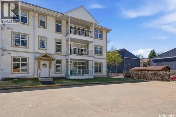 105 301 34th STREET W, Prince Albert, Saskatchewan S6V8B7