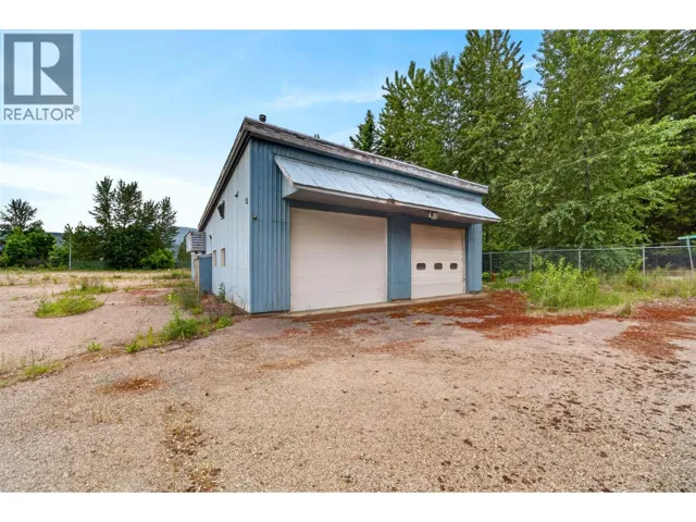 4063 Express Point Crescent, Scotch Creek, British Columbia V0E1M5