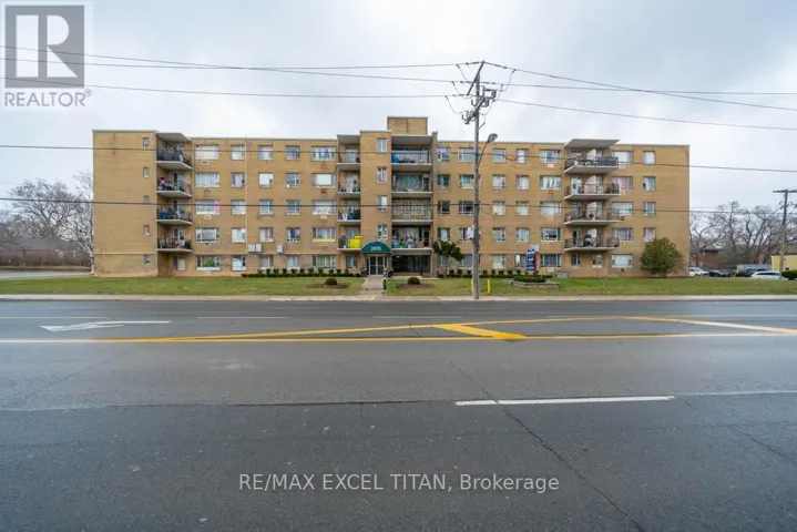 111 - 2895 BATHURST STREET, Toronto (Bedford Park-Nortown), Ontario M6H3A8