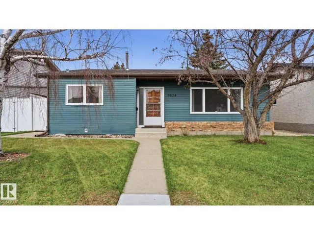 9834 167A AV NW, Edmonton, Alberta T5X2Z2