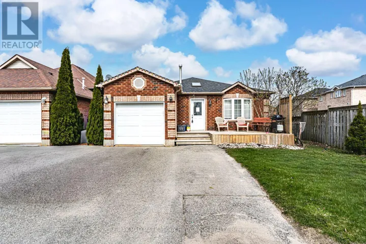 76 STANLEY STREET, Barrie (East Bayfield), Ontario L4M6V5