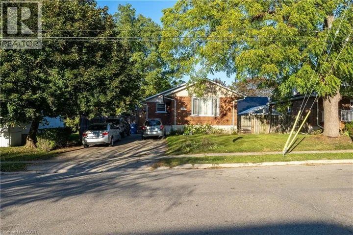 41 ALMA Street N, Guelph, Ontario N1H5X2