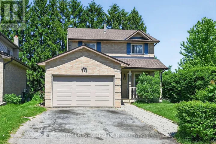 82 BRAEHEID AVENUE, Hamilton (Waterdown), Ontario L8B0C6