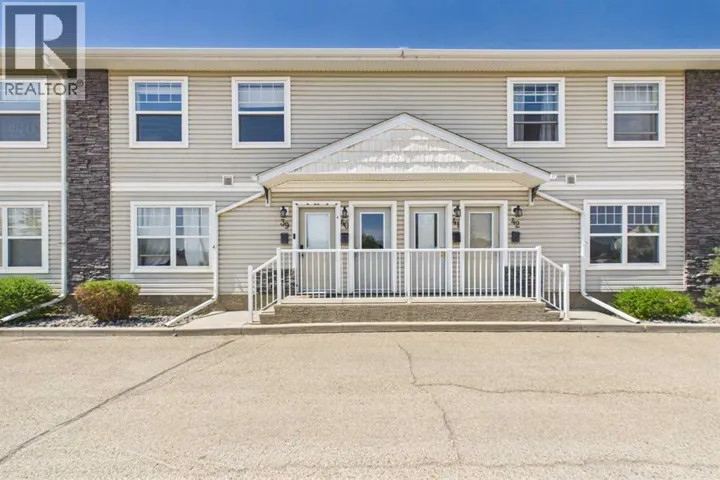 40, 20 Jacobs Close, Red Deer, Alberta T4P4E1