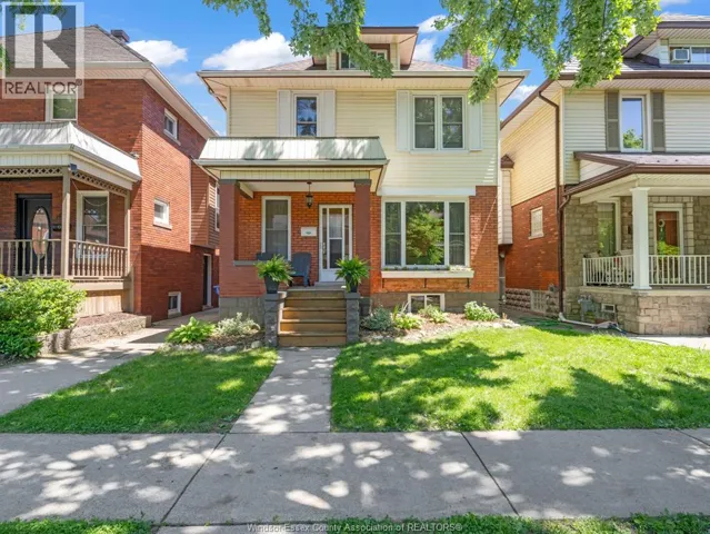 908 WINDERMERE ROAD, Windsor, Ontario N8Y3E4