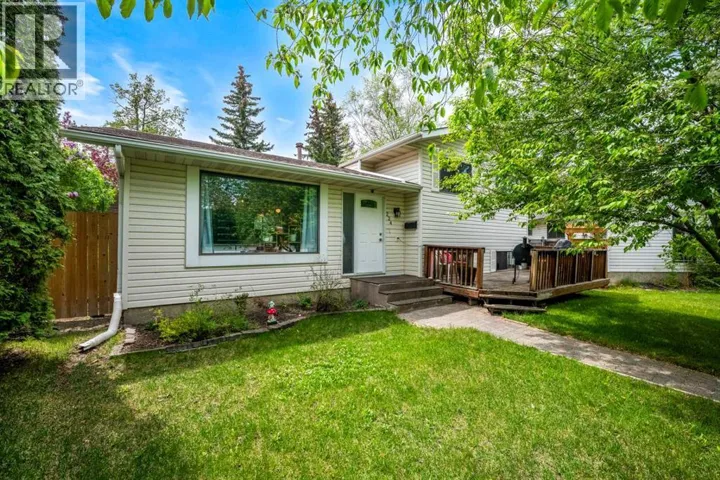 224 Ranchview Place NW, Calgary, Alberta T3G1R7