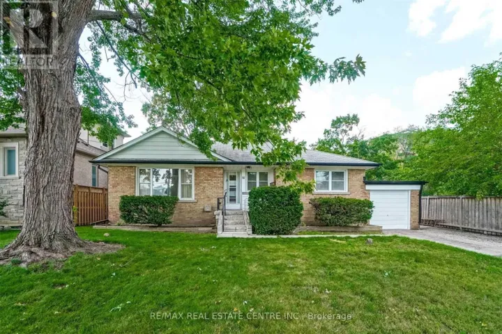 81 DUNBAR ROAD, Mississauga (Cooksville), Ontario L5B1G5