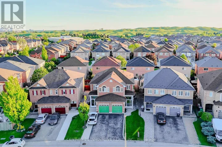 5648 VOLPE AVENUE, Mississauga (East Credit), Ontario L5V3A6