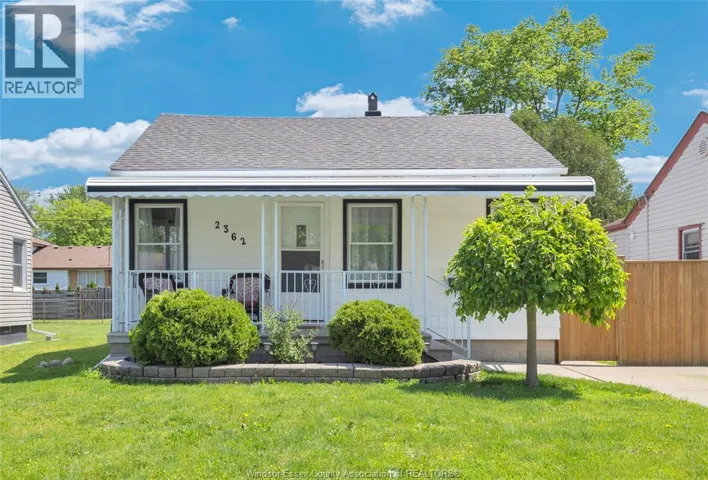 2362 FOREST, Windsor, Ontario N8W2G8