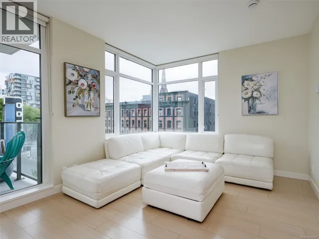 405 728 Yates St Yates St, Victoria, British Columbia V8W0C8