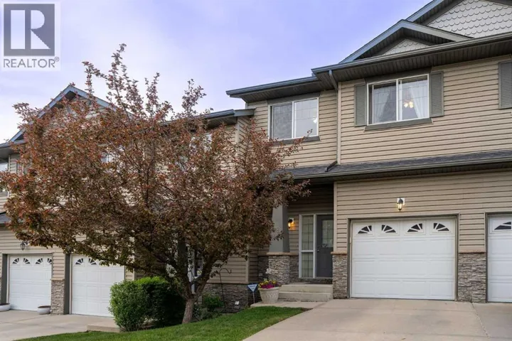 22 Rockyvalley Villas NW, Calgary, Alberta T3G5X3