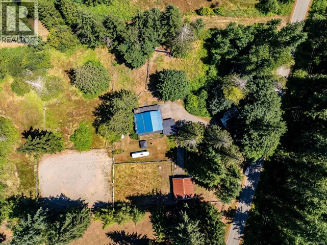 2468 Endall Rd, Black Creek, British Columbia V0R1C0