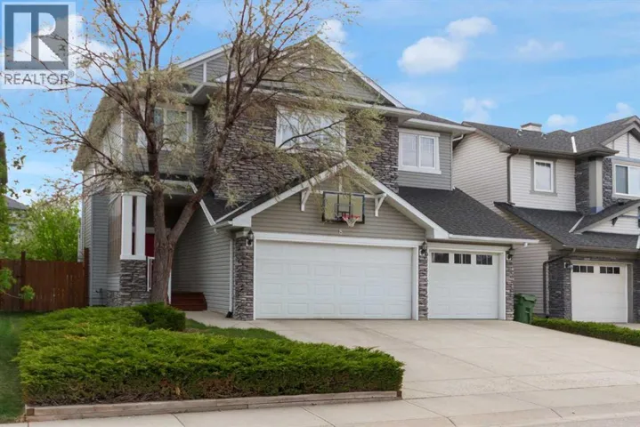 8 Elmont Court SW, Calgary, Alberta T3H5Z8