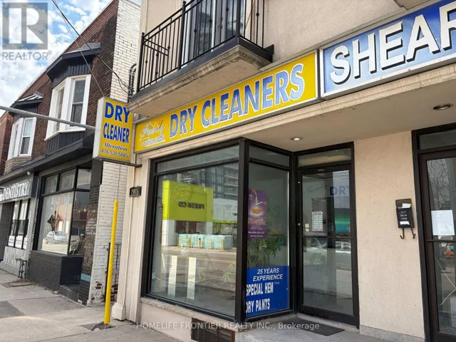 2415 DUNDAS STREET W, Toronto (High Park North), Ontario M6P1X3