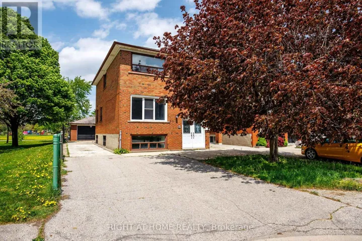 72 KATHERINE ROAD, Toronto (Downsview-Roding-CFB), Ontario M3K1J4
