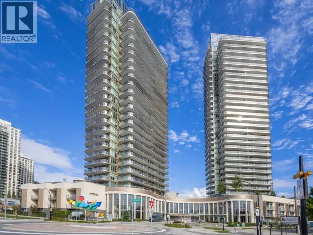 502 5311 GORING STREET, Burnaby, British Columbia V5B0B5