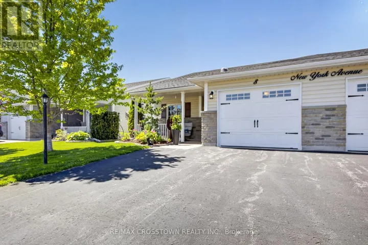 8 NEW YORK AVENUE, Wasaga Beach, Ontario L9Z3A8