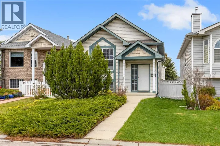 34 Hidden Spring Circle NW, Calgary, Alberta T3A5H3
