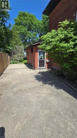 545 INKERMAN Street E Unit# 2, Listowel, Ontario N4W2N8