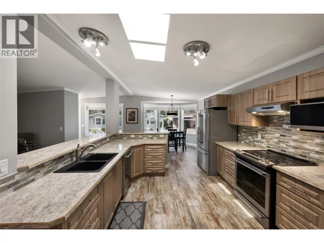 8598 97 Highway Unit# 93, Oliver, British Columbia V0H1T2