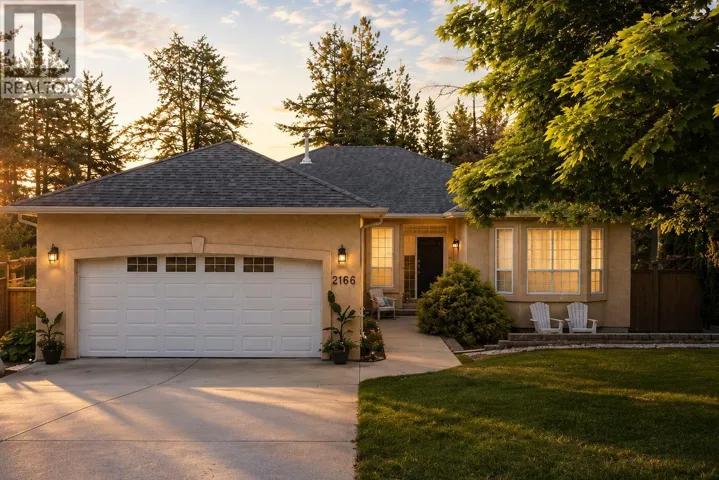2166 Shannon Woods Way, West Kelowna, British Columbia V4T2R4
