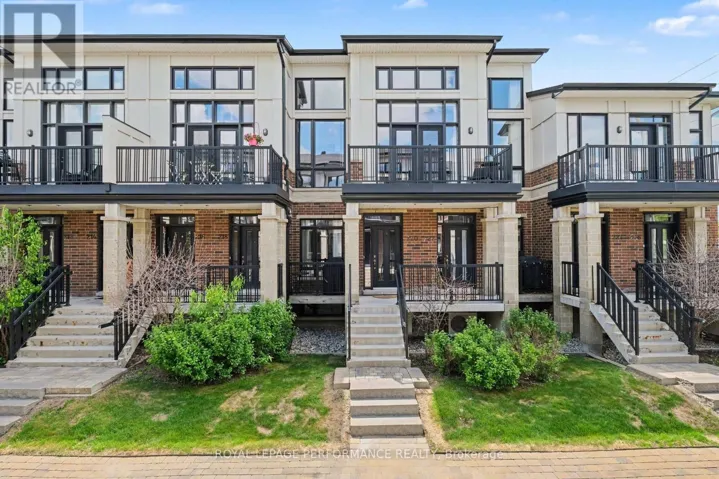 220 PEMBINA PRIVATE, Ottawa, Ontario K4M0G7