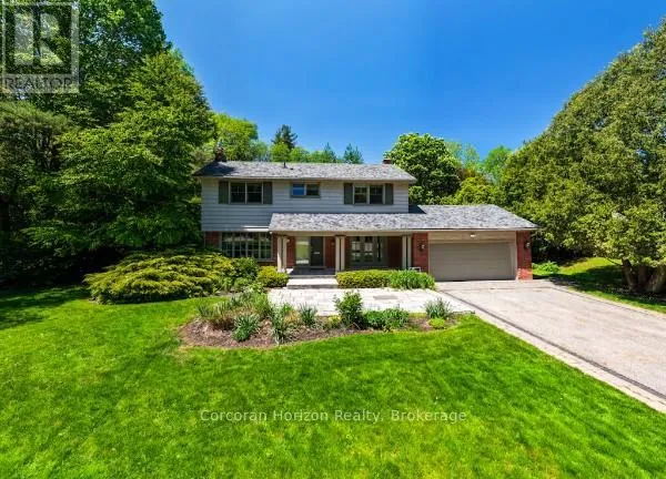 110 MANSFIELD DRIVE, Hamilton (Ancaster), Ontario L9G1M7