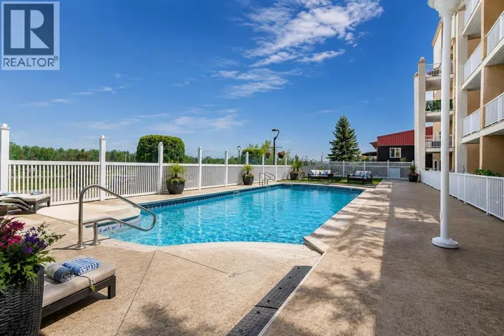 304, 5590 45 Street, Red Deer, Alberta T4N7C4