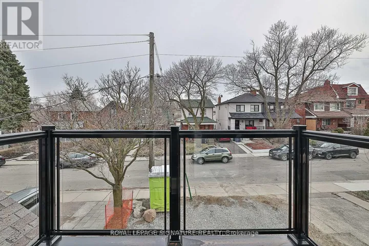 60 BELVIDERE AVENUE, Toronto (Humewood-Cedarvale), Ontario M6C1P6