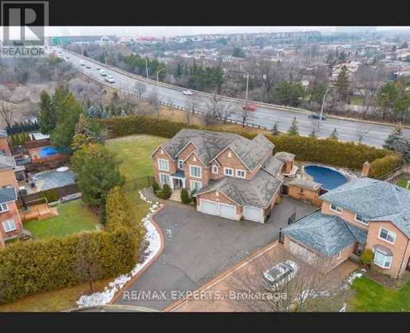 2489 OLINDA COURT, Mississauga (Erindale), Ontario L5C4P5