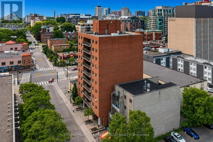 902 - 154 NELSON STREET, Ottawa, Ontario K1N7R5