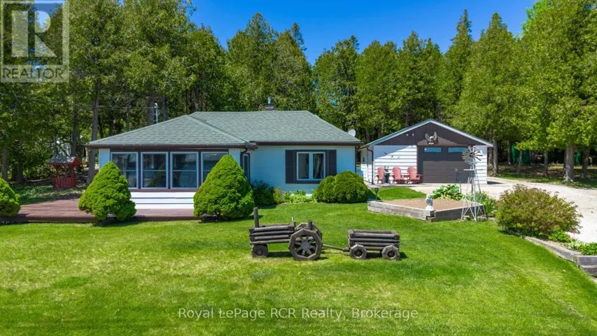 94 TAMARAC ROAD, Northern Bruce Peninsula, Ontario N0H2M0