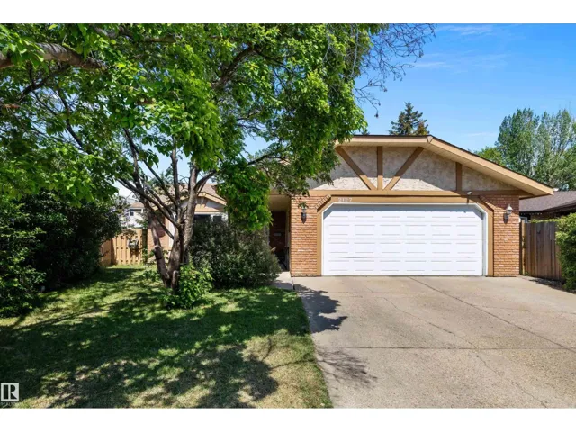 2127 40 ST NW, Edmonton, Alberta T6L4E9