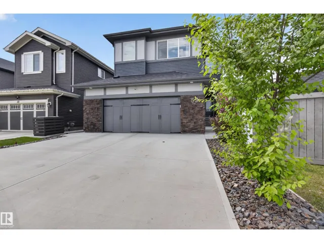 52 ABERDEEN CR, Sherwood Park, Alberta T8H1W7