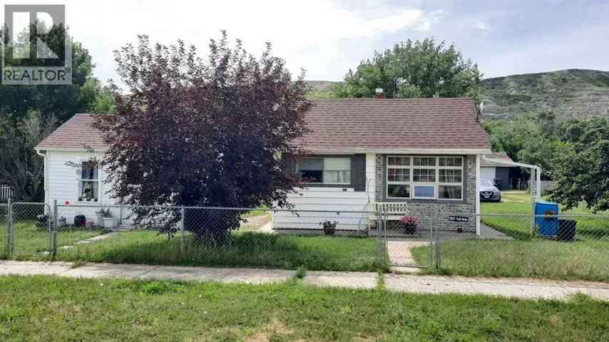 261 1 Avenue, Drumheller, Alberta T0J1B0