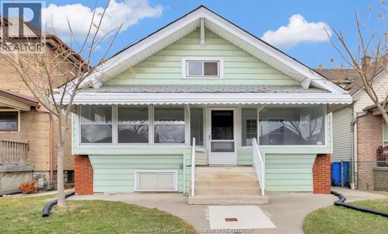 1368 ERIE STREET East, Windsor, Ontario N9A3Z7
