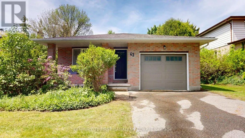 43 WALMER GARDENS, London North (North K), Ontario N6G4H5