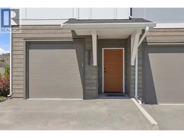 1701 FOXTAIL Drive Unit# 121, Kamloops, British Columbia V1S0B1