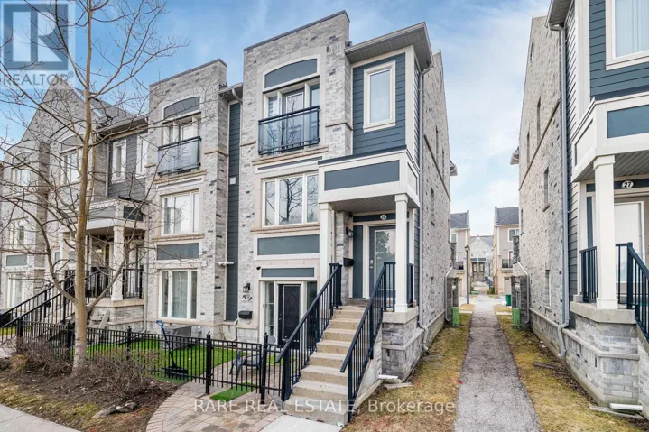 28 - 60 FAIRWOOD CIRCLE, Brampton (Sandringham-Wellington), Ontario L6R0Y6