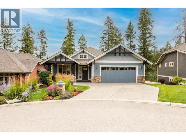 210 Dormie Place, Vernon, British Columbia V1H1Y5