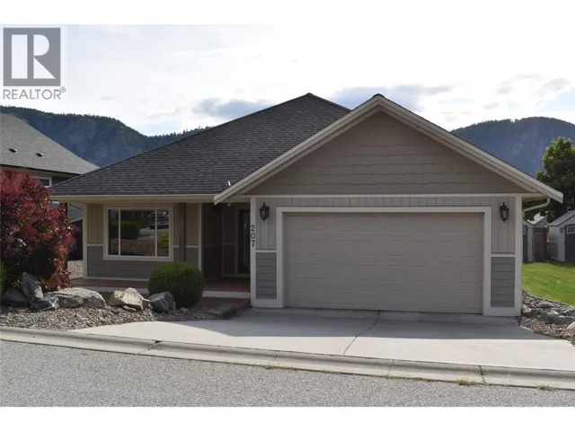 4400 McLean Creek Road Unit# 207, Okanagan Falls, British Columbia V0H1R6