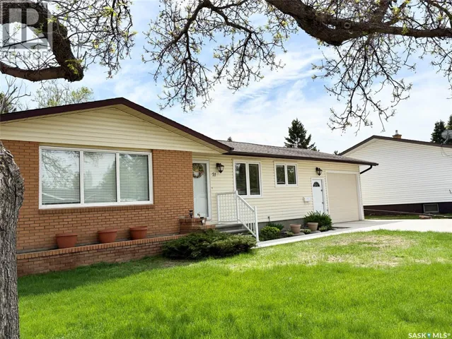 71 Dalebrooke DRIVE, Yorkton, Saskatchewan S3N2N6