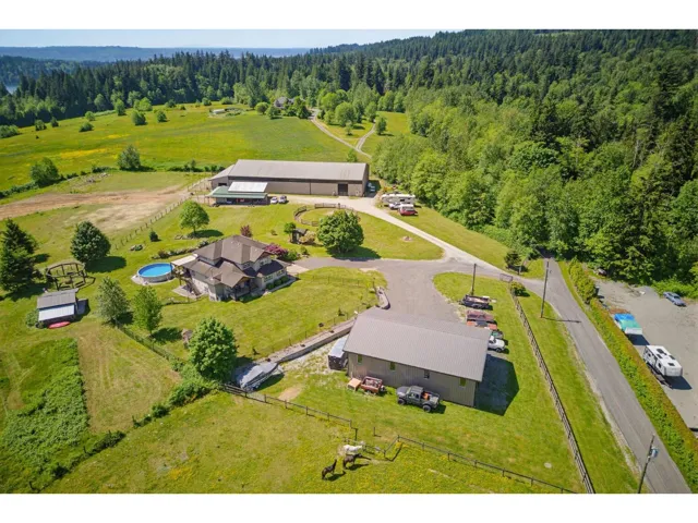 30420 DEWDNEY TRUNK ROAD, Mission, British Columbia V4S1C3