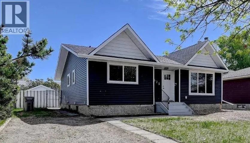 6625 Poplar Drive, Grande Prairie, Alberta T8W1C8