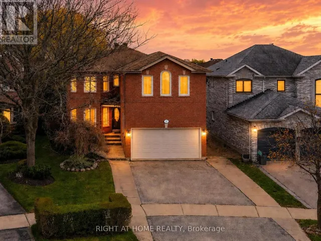 27 CRIMSON COURT, Richmond Hill (North Richvale), Ontario L4C0J5