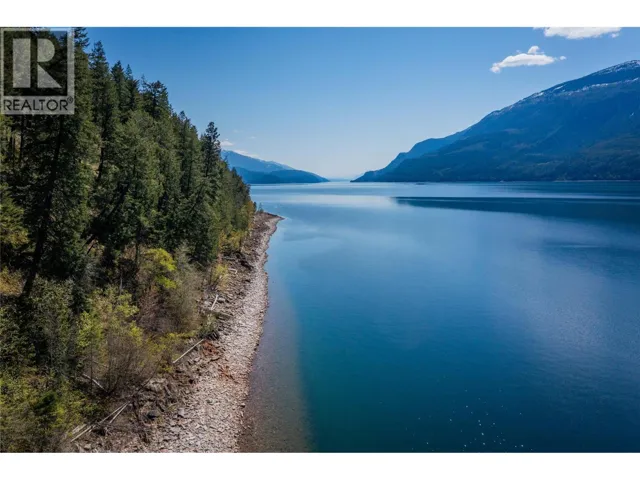 1423 Purcell Lane, Johnsons Landing, British Columbia V0G1A0