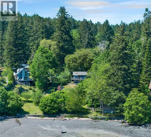 775 Endersby Rd, Quadra Island, British Columbia V0P1H0